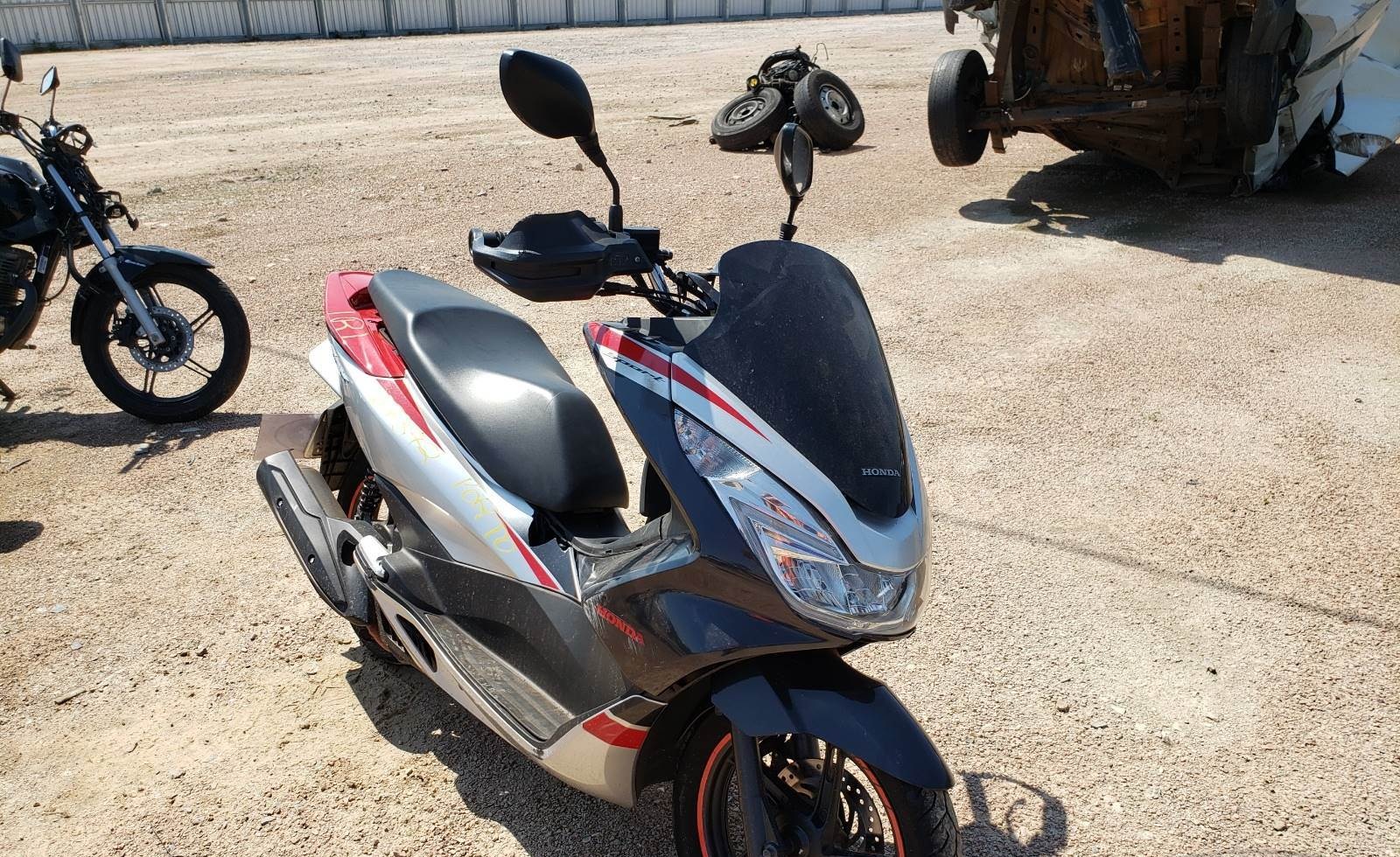 HONDA PCX150 SPORT 2018