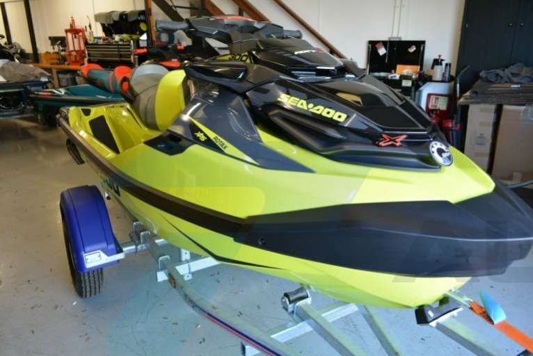 SEA-DOO 300 RXT-19/19